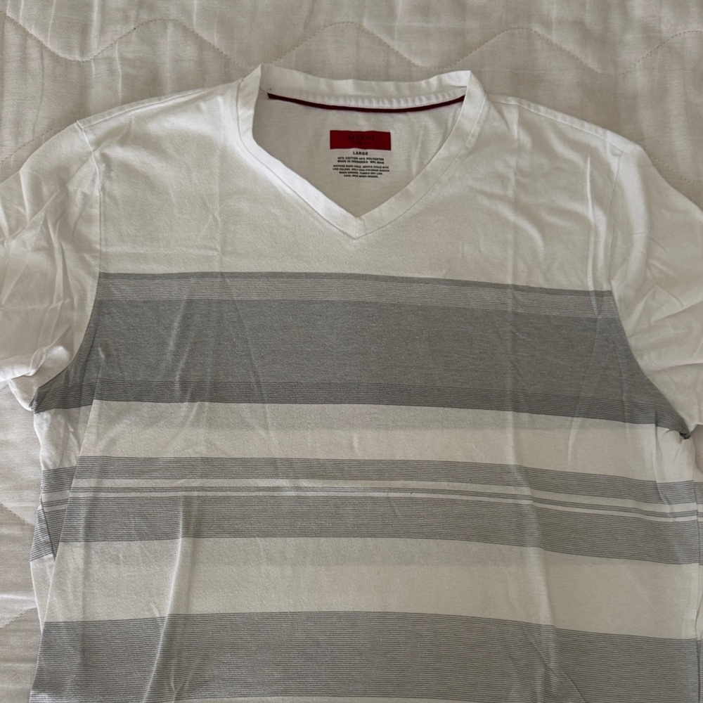 Alfani Men’s Slim Fit White and Gray Striped V-Neck T-Shirt.  Like new.